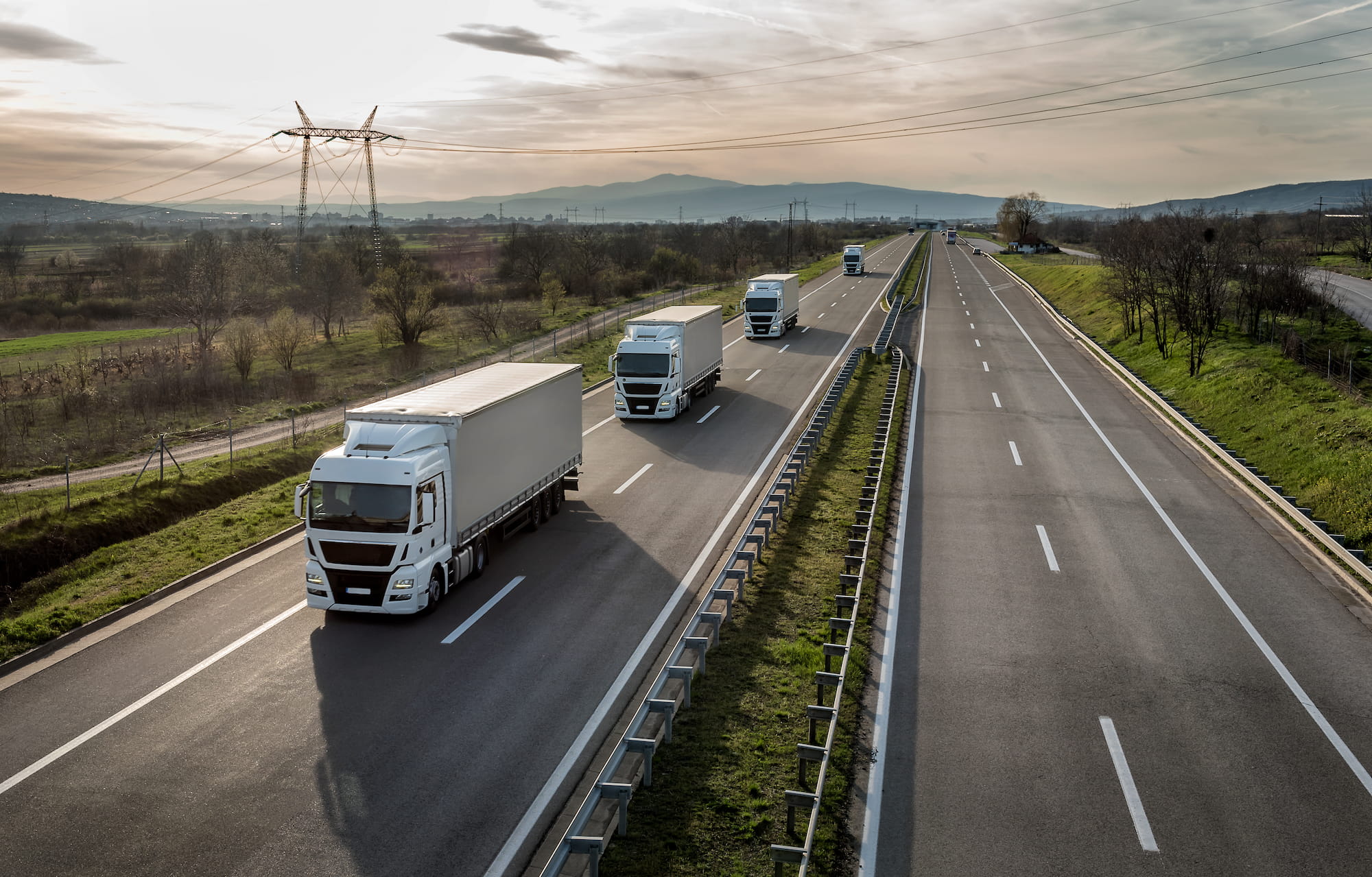How Vibration and Acoustic Sensors Predict Fleet Repairs